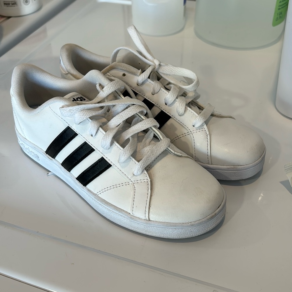 Adidas Sneakers size 4.5Y